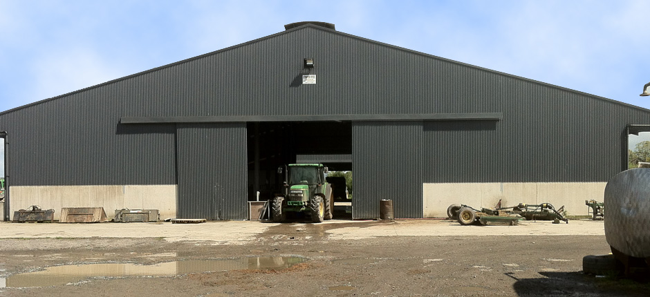 cattle-wintering-shed-01